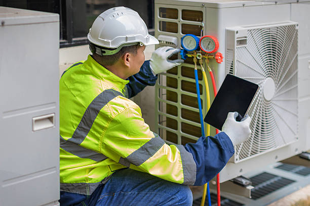 Professional Hvac technician working in Partlow, VA